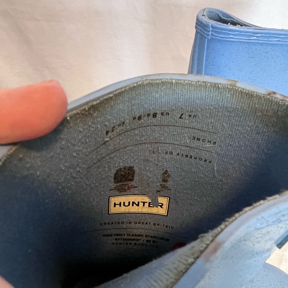 Hunter Classic Blue Waterproof Boots for Kids. Size 7. - Picture 6 of 8